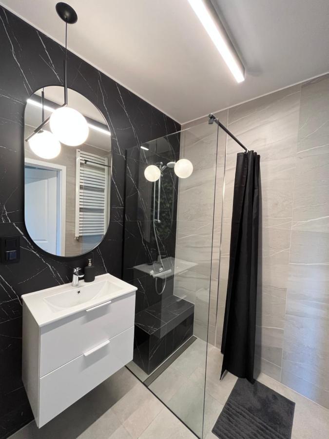 Halo Apartments Wrocław Extérieur photo